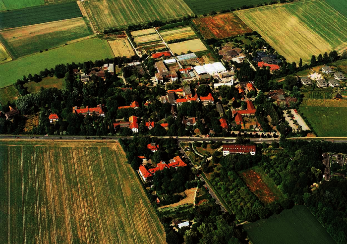 Luftaufnahme des Dorfs Neuerkerode