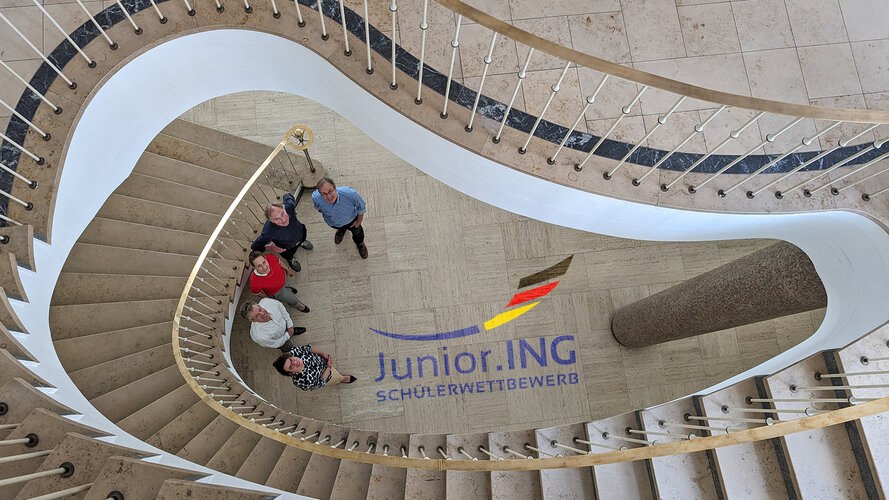Junior-ING-Jury24.jpg