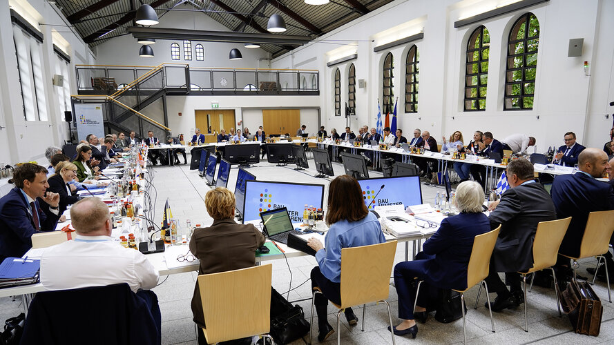 Bauministerkonferenz2024-09_Konferenz.jpg