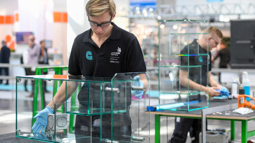 Glasstec mit mehr als 1.200 Ausstellern - Sonderschau „Handwerk Live"