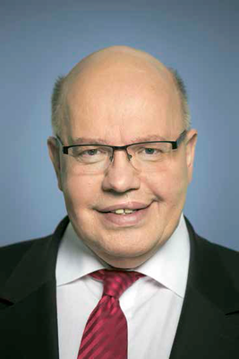 Peter Altmaier ist der neue Bundesminister für Wirtschaft und Energie.