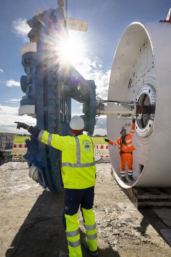 SuedLink-Elbquerung: Tunnelbohrmaschine erhält Schneidrad