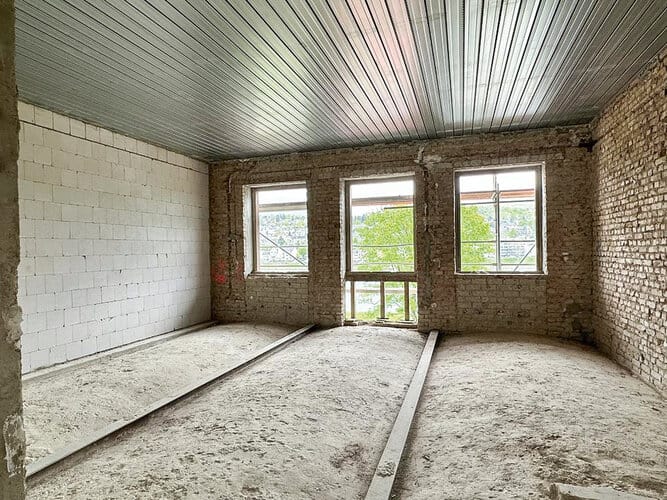 200 Kubikmeter Thermobeton stabilisieren historische Kappendecken 